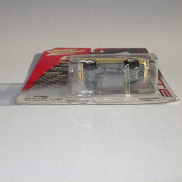Johnny Lightning 1966 Chevrolet Corvette Sting Ray Yellow Hard Top #10 of 50 - Image 3
