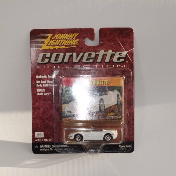 Johnny Lightning 1998 Chevrolet Corvette White Open Top