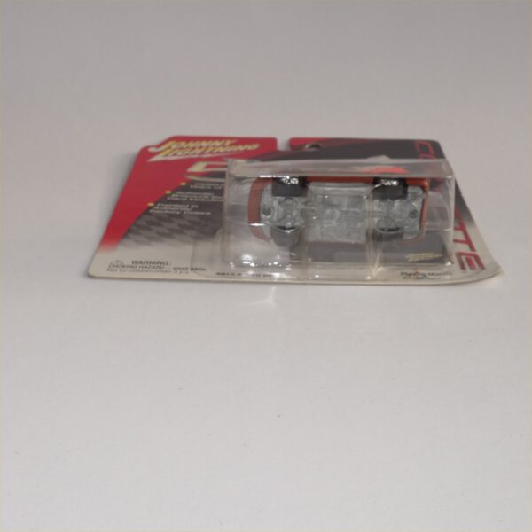 Johnny Lightning 1994 Chevrolet Corvette Torch Red Hard Top #37 of 50 - Image 3