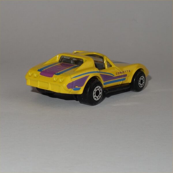 Matchbox #MB58 Chevrolet Corvette "T" Top Yellow - Image 4