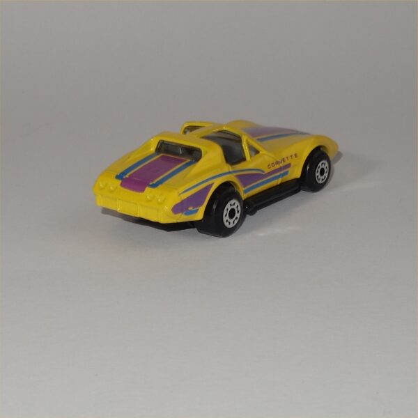 Matchbox #MB58 Chevrolet Corvette "T" Top Yellow - Image 3