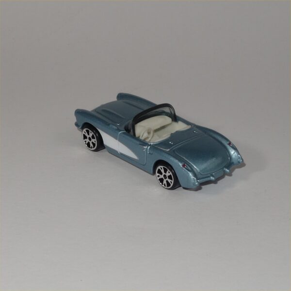 Matchbox  Superfast #38  1957 Chevrolet Corvette Open Top Silver Blue - Image 4