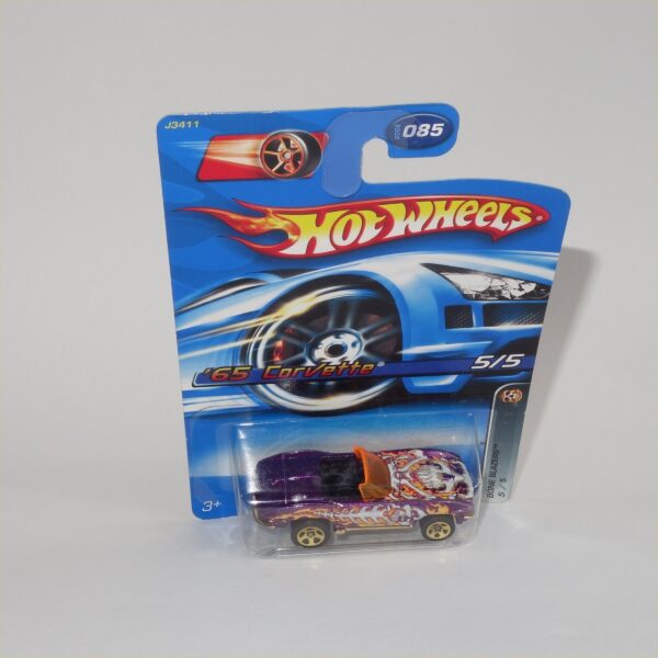 Mattel Hot Wheels No 5 Bone Blazers 1965 Chevrolet Corvette