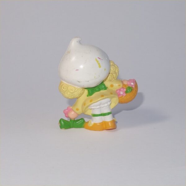 Strawberry Shortcake 1981 Lemon Meringue with Flowers PVC Figurine - Image 3