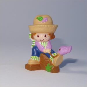 Strawberry Shortcake 1982 Huckleberry Pie Fishing PVC Figurine