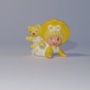 Strawberry Shortcake 1982 Butter Cookie with Jelly Bear PVC Figurine