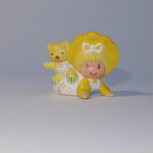 Strawberry Shortcake 1982 Butter Cookie with Jelly Bear PVC Figurine