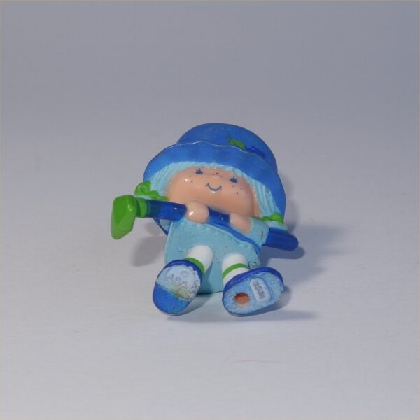 Strawberry Shortcake 1981 Blueberry Muffin with a Garden Hoe PVC Figurine - Image 2