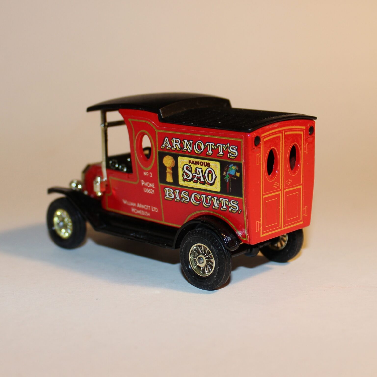 Matchbox Yesteryear Y12 1912 Ford Model T Van Arnotts Livery Antique Toy World