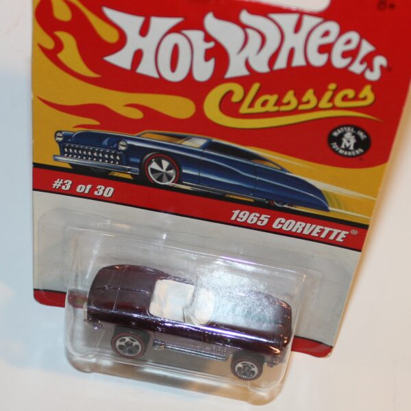 Hot Wheels No 3 of 30 Classic 65 Chevrolet Corvette Open Top Violet - Image 5