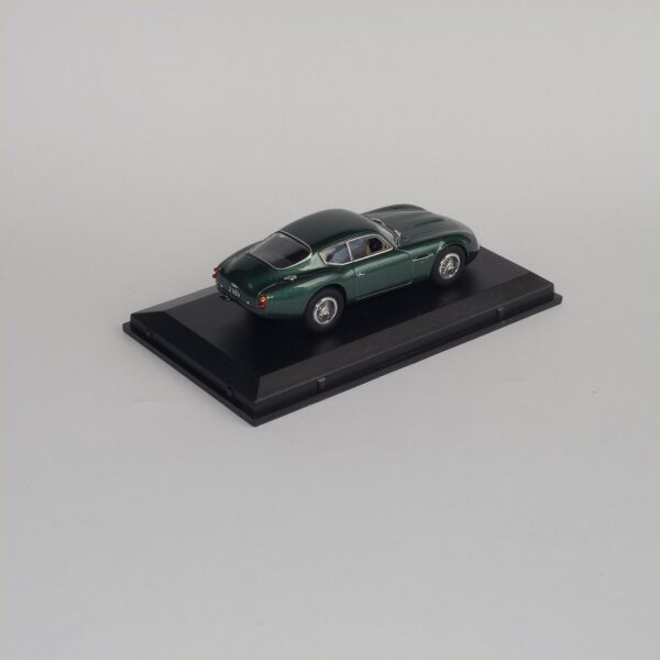 Oxford AMZ001 Aston Martin DB4GT Zegato 2VEV Metallic Green - Image 4