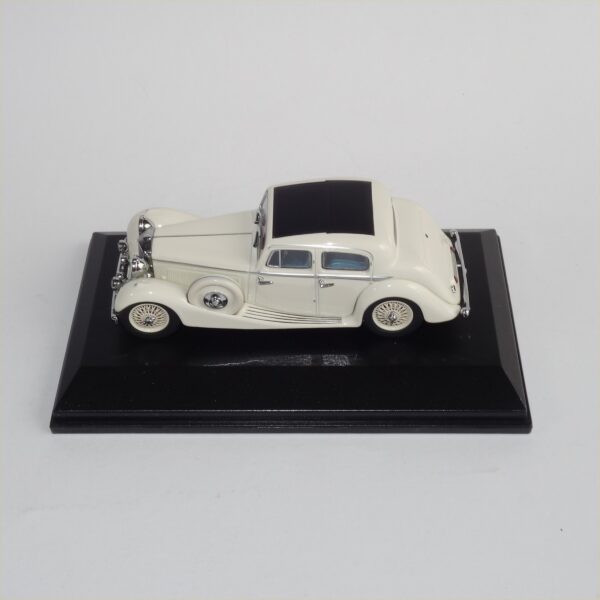 Oxford JSS001 Jaguar SS Saloon Cream