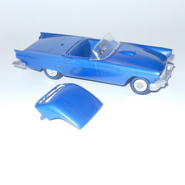 Revell Snap Together 1957 Ford Thunderbird 1:32 Scale Plastic Kit