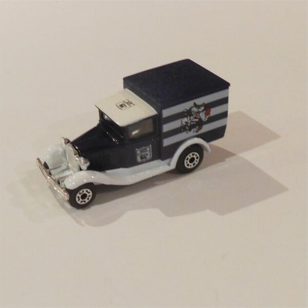 Matchbox 1995 AFL Football Club Car Geelong Cats Model A Ford