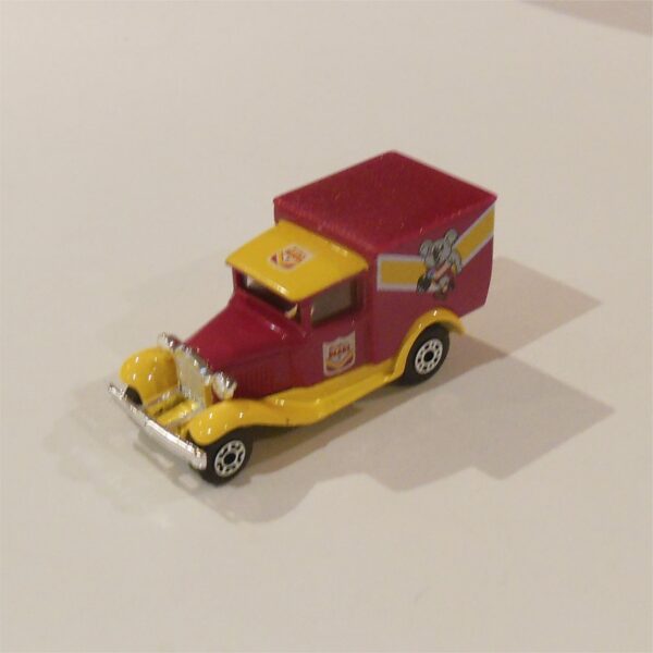 Matchbox 1995 AFL Football Club Car Brisbane Bears