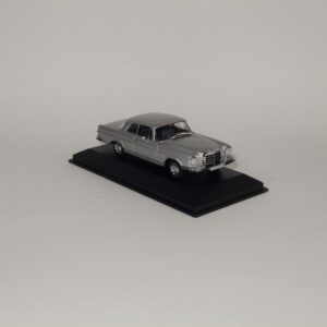 Minichamps 1970 Mercedes Benz 280 SE Coupe Silver