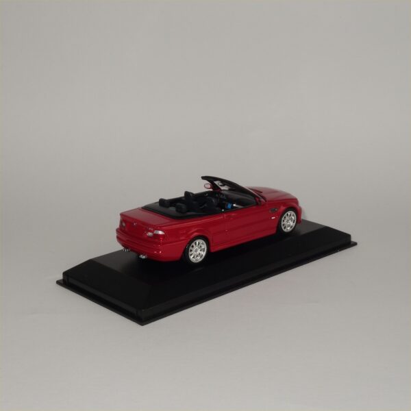 Minichamps 2001 BMW M3 Cabriolet Red - Image 4