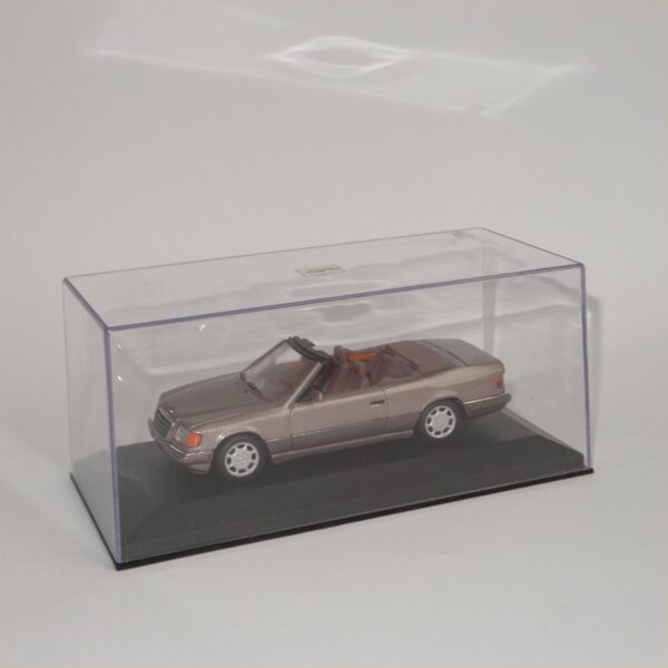 Minichamps 1994 Mercedes Benz E Class Cabriolet Rosewood