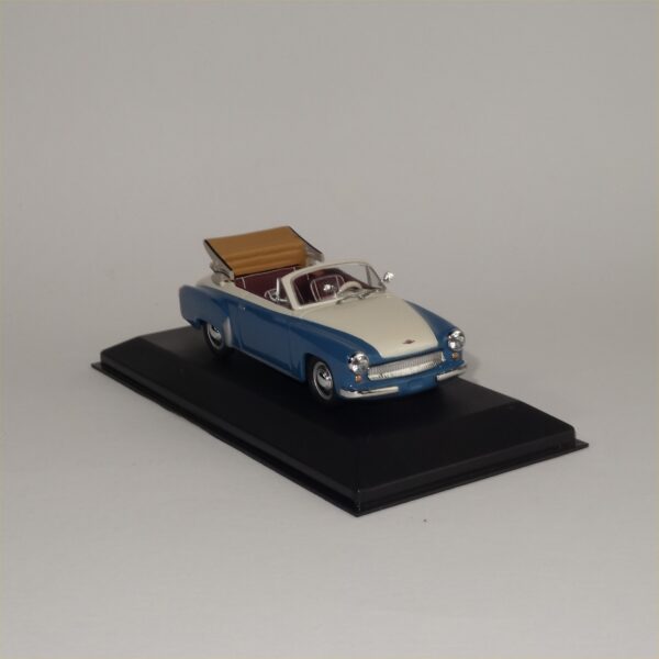 Minichamps 1958 Wartburg A 312 Cabriolet Blue / White - Image 6