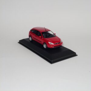 Minichamps 1998 Ford Focus 3 door Saloon Red 