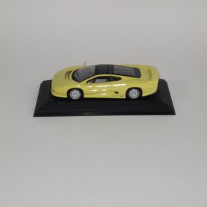 Minichamps Jaguar XJ 220 Yellow