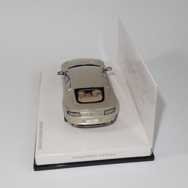 Minichamps Aston Martin Rapide Silver Blonde - Image 4