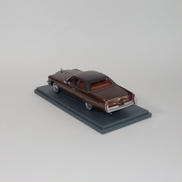 Neo 044415 1976 Cadillac Coupe de Ville Brown Metallic - Image 4