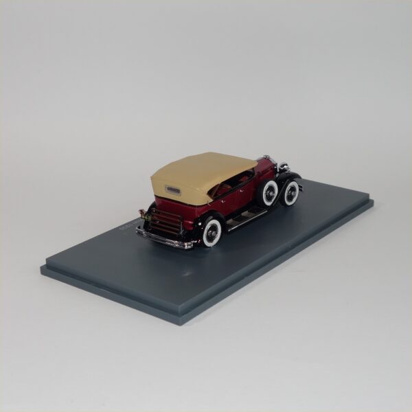Neo 044630 1930 Packard 733 Straight 8 Sport Phaeton Red - Image 2