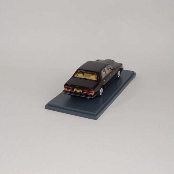 Neo 044170 Bentley Mulsanne Maroon - Image 4