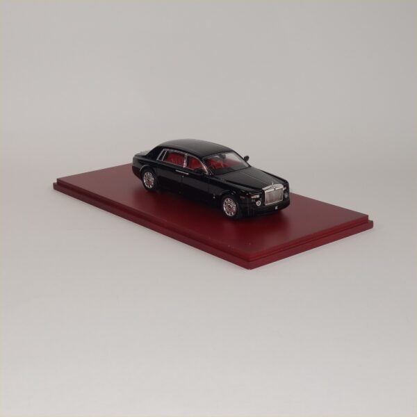 TSM #112367 2010 Rolls Royce Phantom LWB Black - Image 7