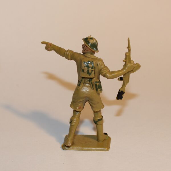 Cherilea Toys Plastic 60mm Scale British 8th Army Soldier with Rifle