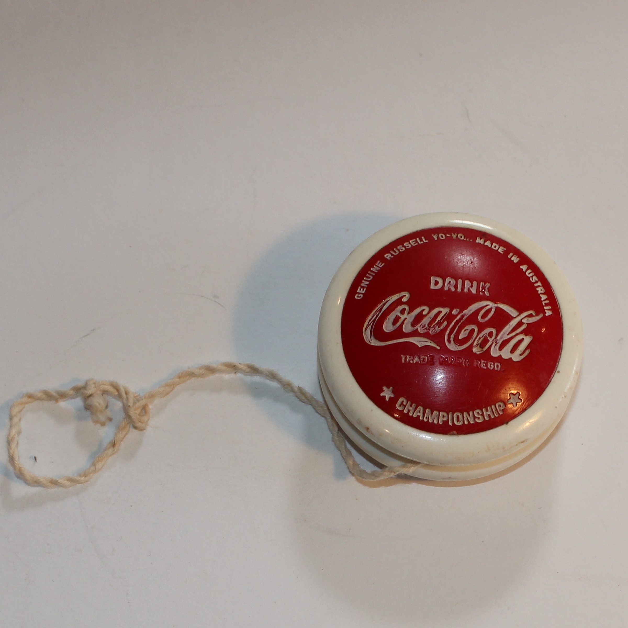 Russell Genuine Championship Yoyo Coca Cola 1964 Made In Australia Antique Toy World