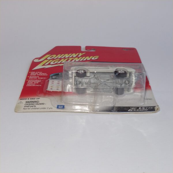 Johnny Lightning Rebel Rods 1957 Chevrolet Corvette White  Closed Top - Image 5