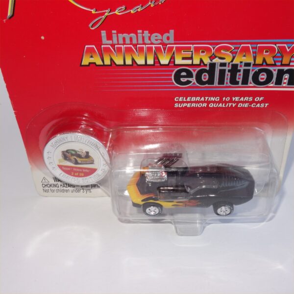 Johnny Lightning Anniversary edition Topper Vicious Vette Black Closed Top