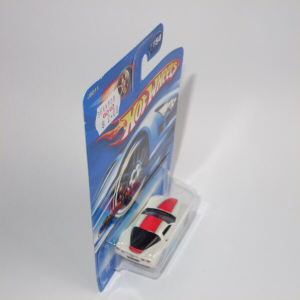 Hotwheels Issued 2006 Chevrolet Corvette C6 White - Image 4
