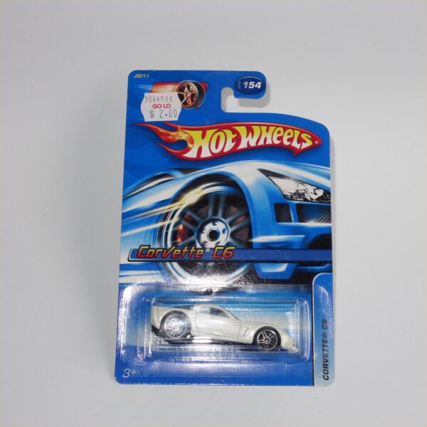 Hotwheels Issued 2006 Chevrolet Corvette C6 White - Image 6