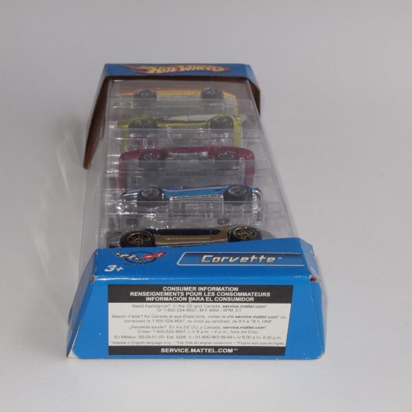 Hotwheels Issued 2006 Gift Set of 5 Chevrolet Corvettes