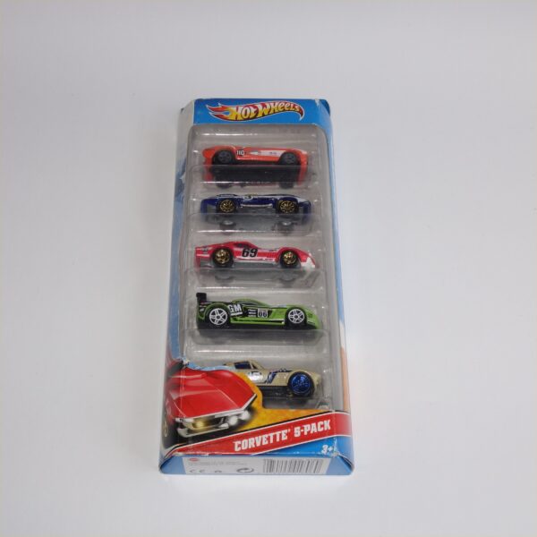 Hotwheels Issued 2010 Gift Set of 5 Chevrolet Corvettes