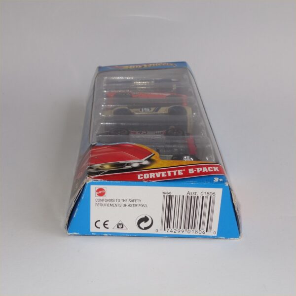 Hotwheels Issued 2011 Gift Set of 5 Chevrolet Corvettes - Image 3