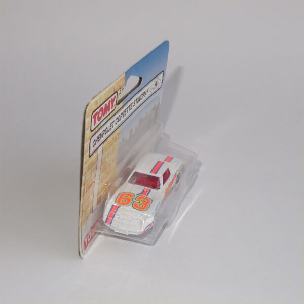 Tomy  Chevrolet Corvette Stingray - Image 3