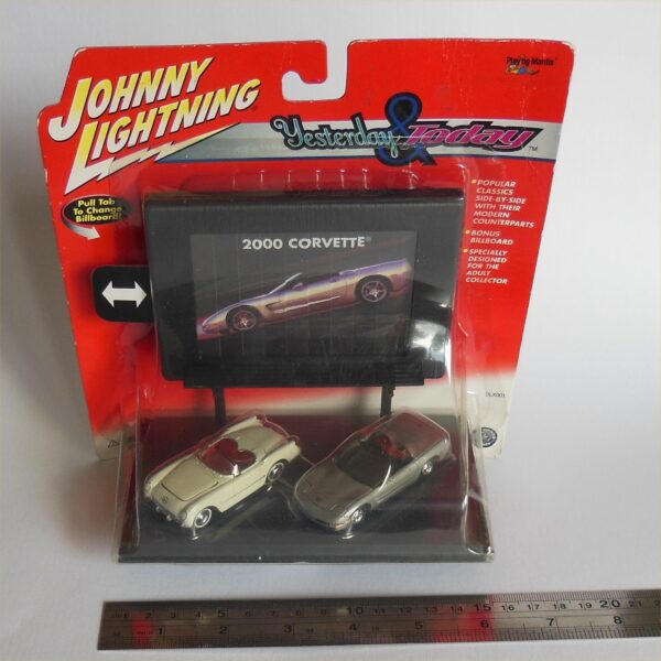 Johnny Lightning Yesterday Today Billboard 1953 2000 Chevrolet Corvette Open Top Coupes Twin Pack