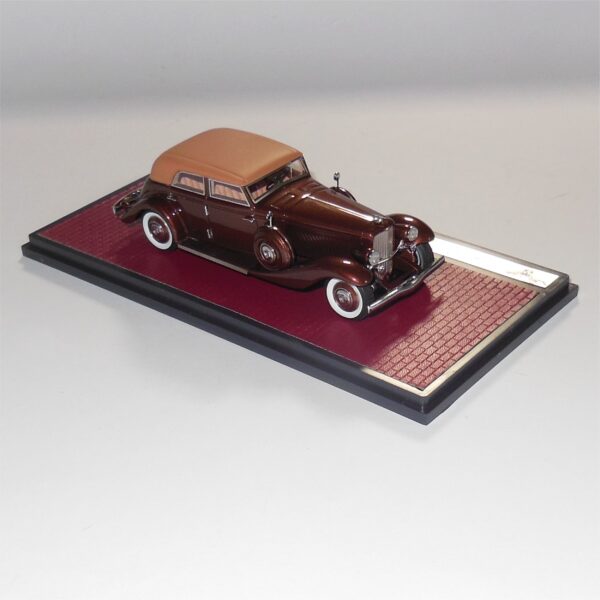 Matrix Models MX50406-021 Duesenberg JN 559-2587 Sedan LWB Rollston 1935 Brown