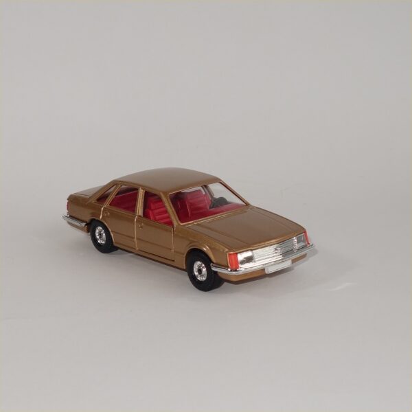 Corgi Toys 329 Opel Senator Holden Commodore