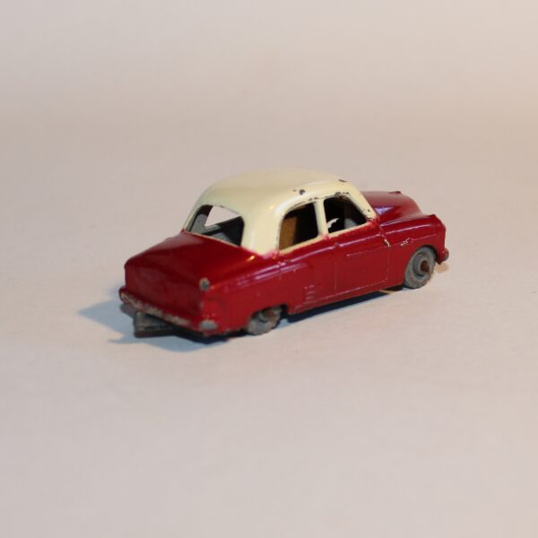 Matchbox Lesney 22a Vauxhall Cresta Sedan