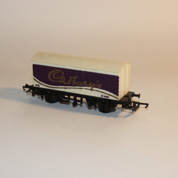 Triang Hornby R109 Closed Wagon Cadburys