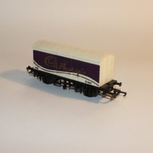 Triang Hornby R109 Closed Wagon Cadburys