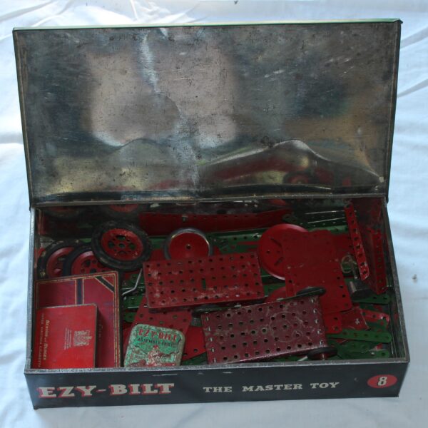 Ezy-Bilt Australian Meccano Set 8 Tin Box