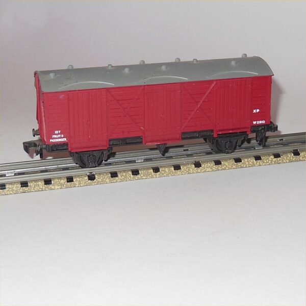 Hornby Dublo 4305 Passenger Fruit Wagon W2910 10T OO Scale