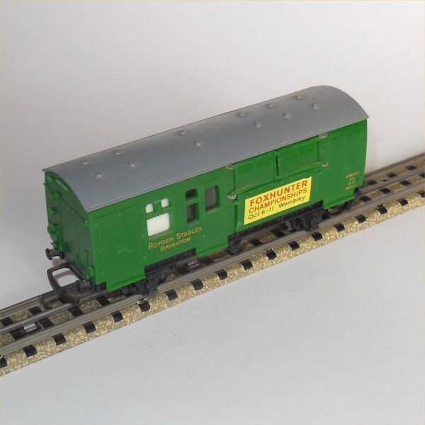 Wrenn W4315P Green Horse Box E96435 Foxhunter Championships OO Scale