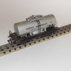 Hornby Dublo 4679 Tank Wagon Traffic Services